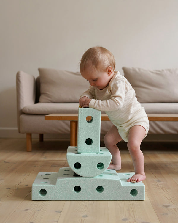 Little Stand-Up Tower